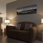 Hotel Douglas Puteaux