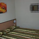 Douglas Hotel
