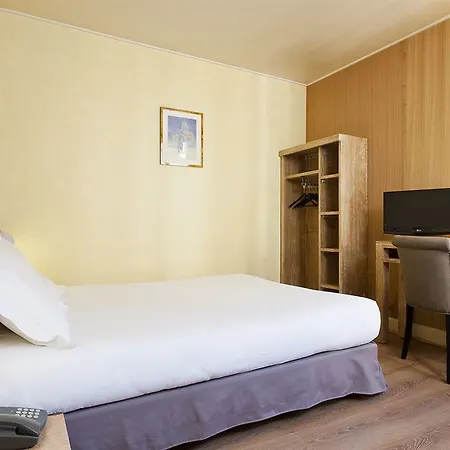 Hotel Douglas 3*